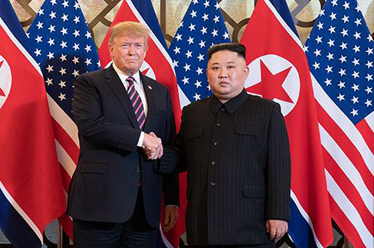 Трамп заявил, что планирует встретиться с Ким Чен Ыном до конца года