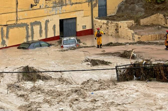 Число погибших из-за циклона в Испании возросло до трех человек