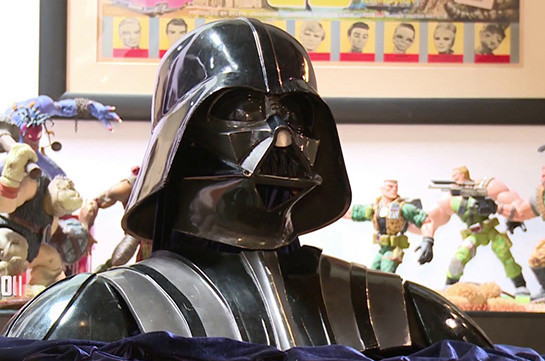 Доспехи Дарта Вейдера из «Звёздных войн» выставят на аукционе в США. Видео
