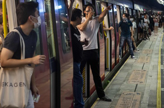 Հոնգկոնգում ութ մարդ է տուժել մետրոյում գնացքի ռելսերից դուրս գալու հետևանքով