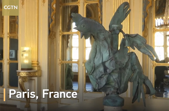 Медный петух Нотр-Дама  вернулся в Париж (Видео)