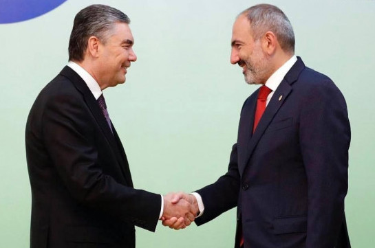Փաշինյանն Աշխաբադում հանդիպել է Թուրքմենստանի նախագահին
