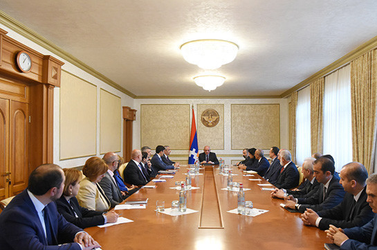 Bako Sahakyan convenes consultation with Foreign Ministry leadership staff