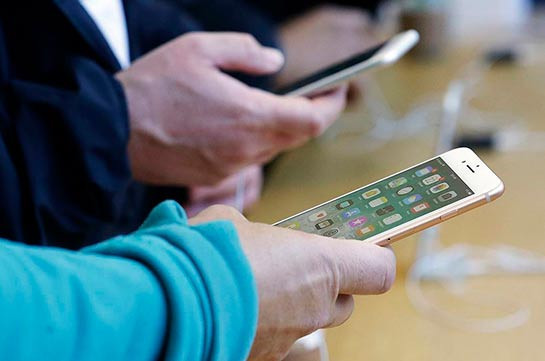 Apple предупредила о сбоях в работе старых моделей iPhone и iPad