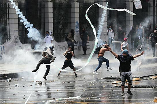 В Чили находятся в больницах более 1600 пострадавших при протестах