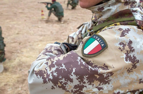 В Ираке итальянские военные пострадали при взрыве