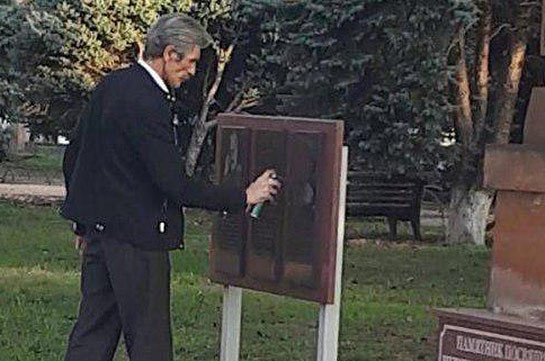 ՌԴ Արմավիրի քաղաքային դումայի պատգամավորը սև ներկով ներկել է Գարեգին Նժդեհի հուշատախտակը
