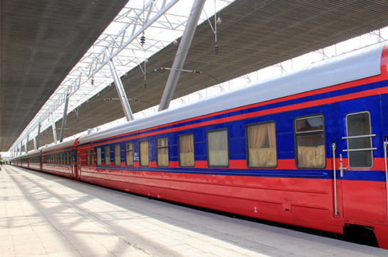 В дни Новогодних и Рождественских праздников поезд Ереван-Тбилиси-Ереван будет работать ежедневно