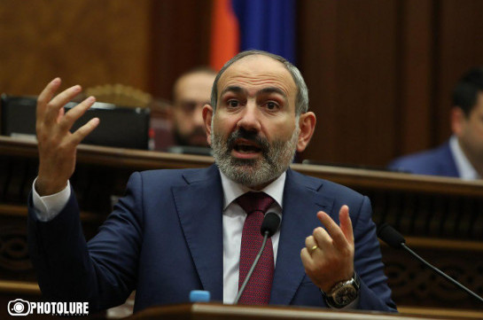 Пусть никто не думает, что может прикасаться своими грязными руками к суверенитету Армении, мы отрежем все руки – Никол Пашинян