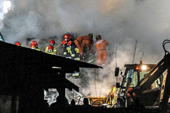 Число жертв взрыва газа в доме в Польше возросло до восьми человек
