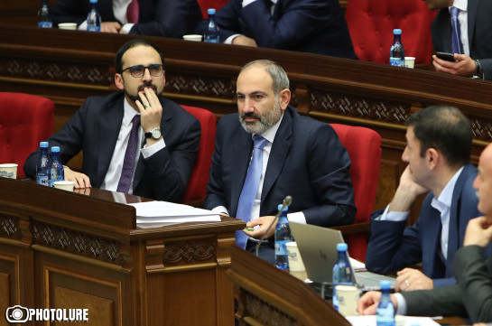 Парламент Армении принял госбюджет 2020 года