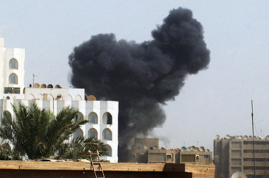 В Багдаде две ракеты упали около международного аэропорта