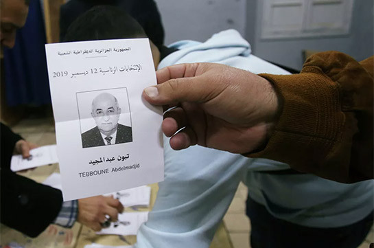 Экс-премьер Алжира победил в первом туре президентских выборов