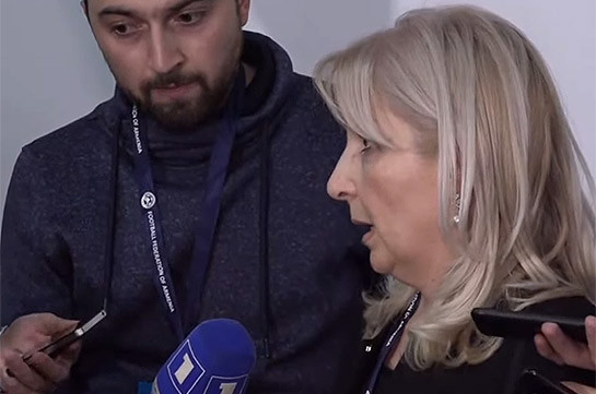 Սա խայտառակ շոու էր, ոչ թե ընտրություն. Հենրիխ Մխիթարյանի մայրը՝ ՀՖՖ նախագահի ընտրությունների մասին (Տեսանյութ)