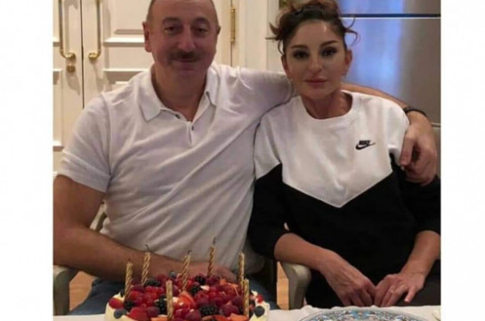 Маленький тортик Алиева и семь свечек