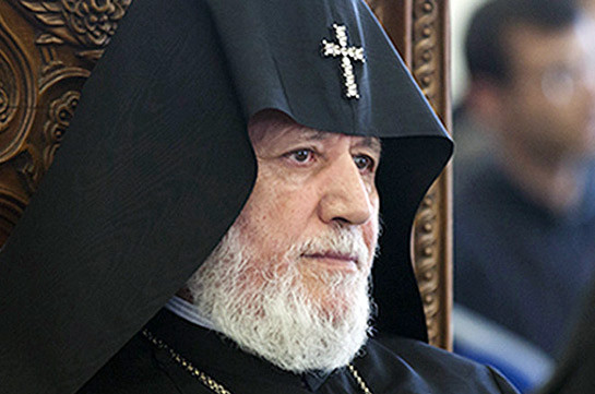 Католикос Гарегин II выразил соболезнования семьям и родным погибших в результате крушения самолета в Иране