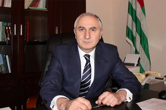 Abkhazia’s parliament authorizes PM Bganba to act as president