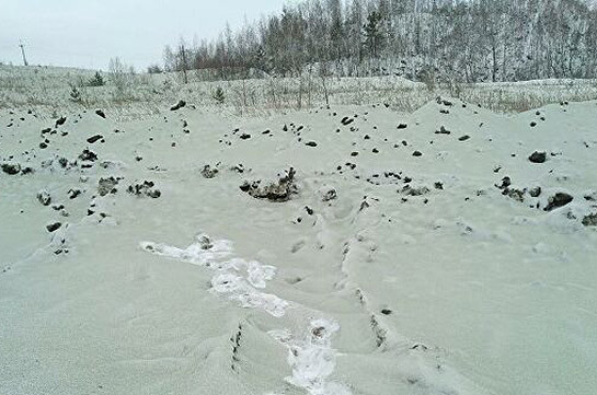 Չելյաբինսկի բնակիչներին վախեցրել է կանաչ ձյունը