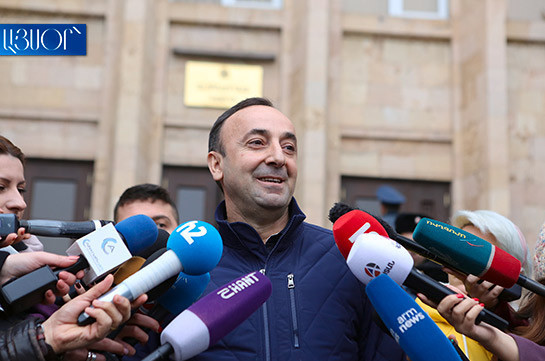 Hrayr Tovmasyan’s lawyer does not exclude unlawful arrest of his defendant