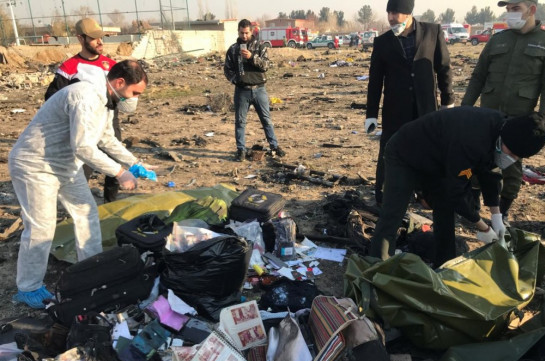 Расшифровка черных ящиков сбитого в Иране самолета начнется в Киеве 20 января
