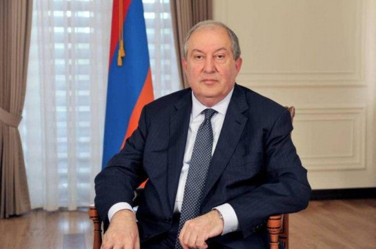 Armenia’s president does not sign two bills into laws, applies to CC