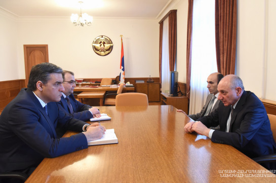Бако Саакян встретился с омбудсменом Армении Арманом Татояном
