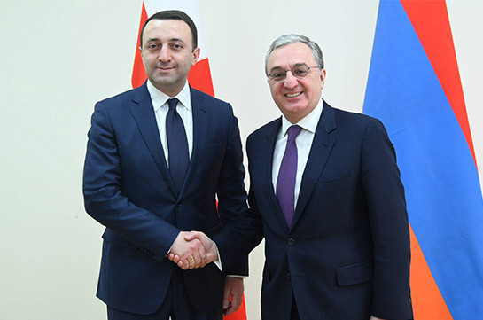 Зограб Мнацаканян представил министру обороны Грузии принципиальную позицию Армении в процессе мирного урегулирования карабахского конфликта