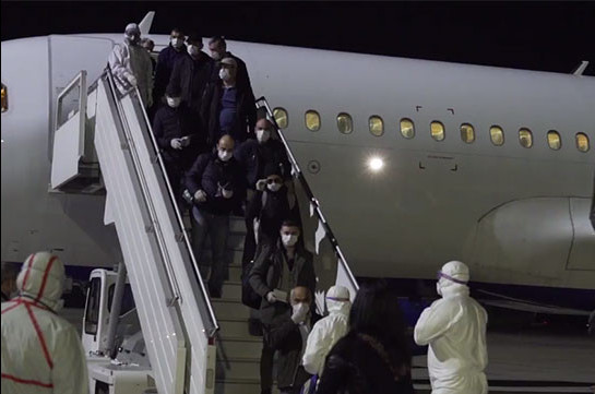 Sixty-seven citizens return to Armenia from Rome (video)