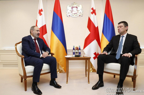 Armenian, Georgian PMs discuss situation over COVID-19 in the two countries