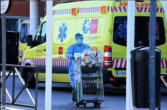 Coronavirus: More than 900 deaths in a day in Italy