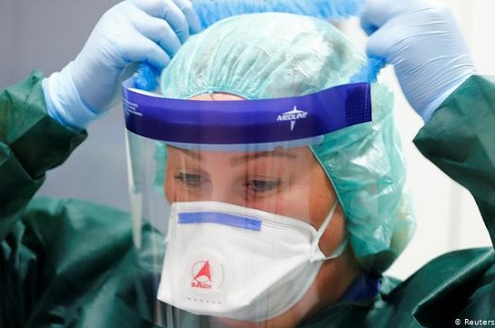 В Германии за сутки более 65 человек умерли из-за коронавируса (РИА Новости)