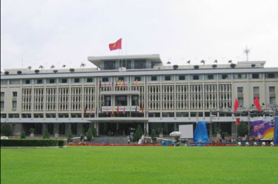 Правительство Вьетнама ввело режим самоизоляции граждан (ТАСС)
