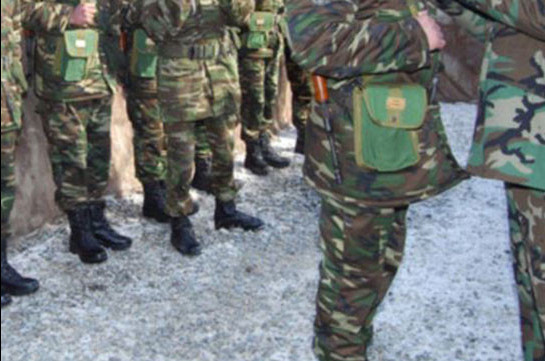 Командиры воинских частей Азербайджана задерживают дань