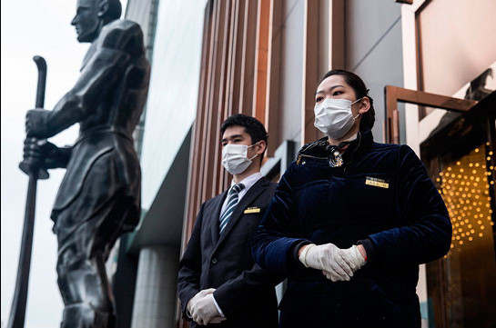 Власти Китая объявили день траура по умершим из-за коронавируса (РБК)