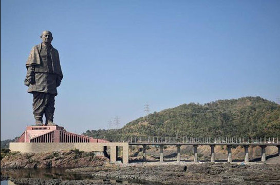 Հնդկաստանում անհայտ անձինք վաճառքի են հանել աշխարհի ամենաբարձր արձանը (Տեսանյութ)