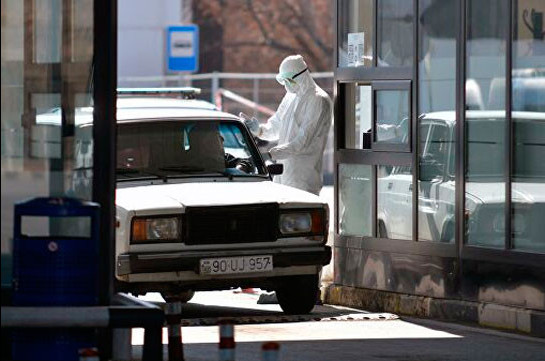 В Азербайджане число зараженных коронавирусом достигло 717 человек (РИА Новости)