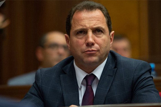 Davit Tonoyan to leave for Moscow instead of PM