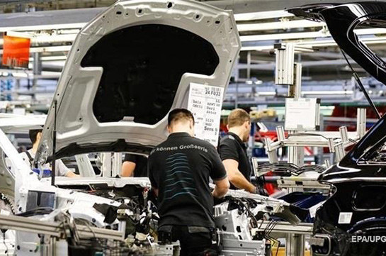 BMW уволит в Германии шесть тысяч сотрудников