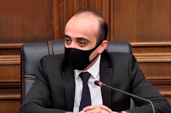 Тарон Симонян: Не обращаться в Конституционный суд по вопросу поправок в Конституцию – это уже нарушение соответствующих статей Конституции