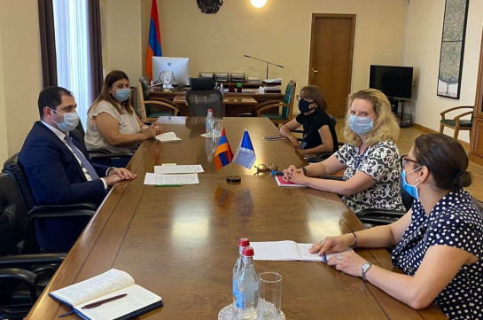 Սուրեն Պապիկյանը հրաժեշտի հանդիպում է ունեցել Երևանում Եվրոպայի խորհրդի գրասենյակի ղեկավար Նատալյա Վուտովայի հետ