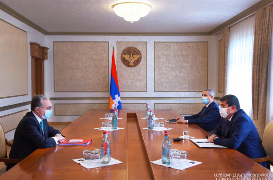 Artsakh president, Armenia's FM discuss foreign political challenges, refer to recent developments over Karabakh conflict
