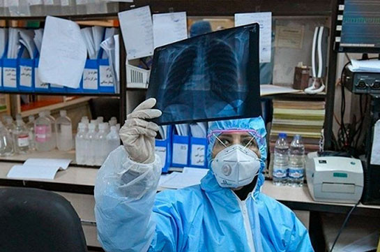 В Иране не менее 140 врачей и санитаров умерли из-за коронавируса