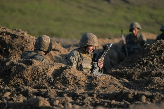 На армяно-азербайджанской границе бои продолжаются