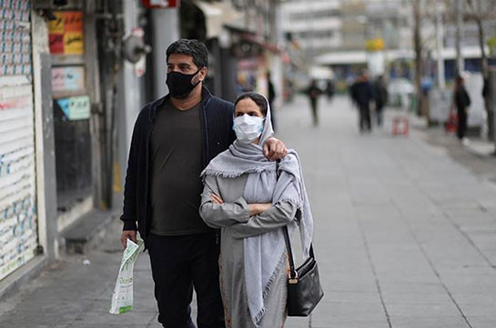 В Иране число заразившихся коронавирусом приблизилось к 300 тысячам