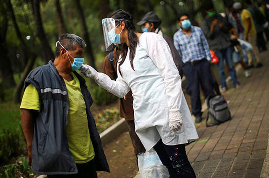 Мексика заняла третье место в мире по числу умерших от COVID-19