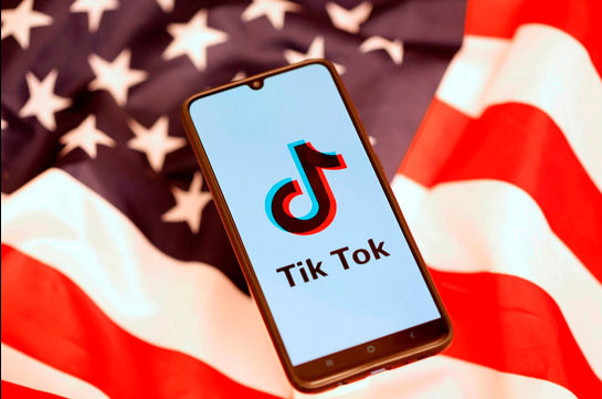 Trump bans deals with owners of TikTok and WeChat