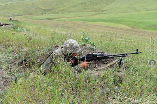 ВС Азербайджана за неделю произвели в направлении армянских позиций свыше 3200 выстрелов