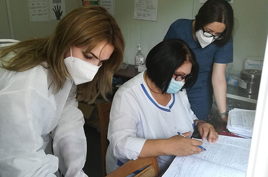 В Армении число зараженных коронавирусом увеличилось на 295, скончались 2 человека