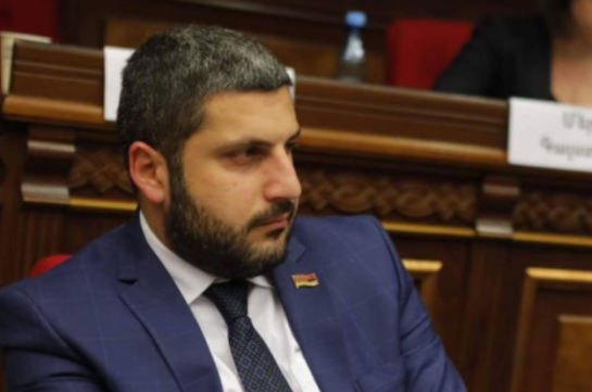 Депутат фракции «Мой шаг» Армен Памбукчян отказался от мандата