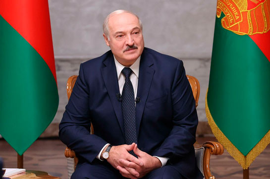 Лукашенко заявил о провале «цветной революции» в Белоруссии